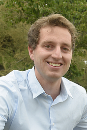 Tim-Oliver Kray